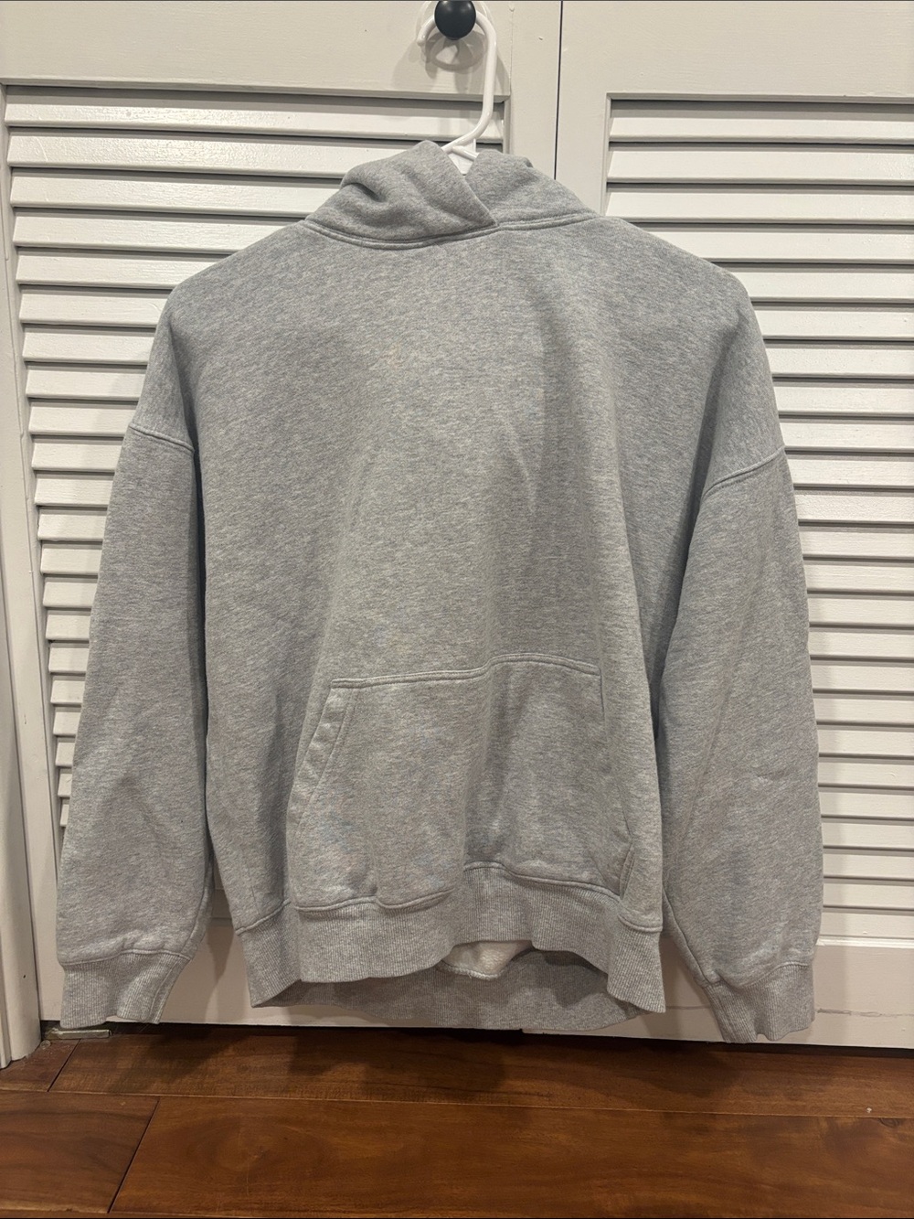 women’s Grey Pullover Hoodie Sweatshirt